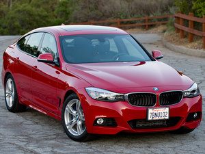 2015款328i xDrive 设计套装型 整体外观