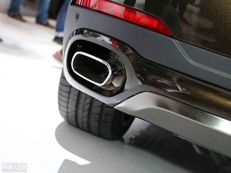 2015RX6 xDrive50i M\