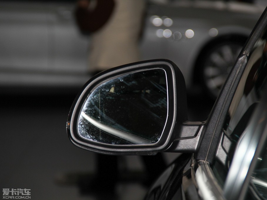 2015RX6 xDrive35i IȰ