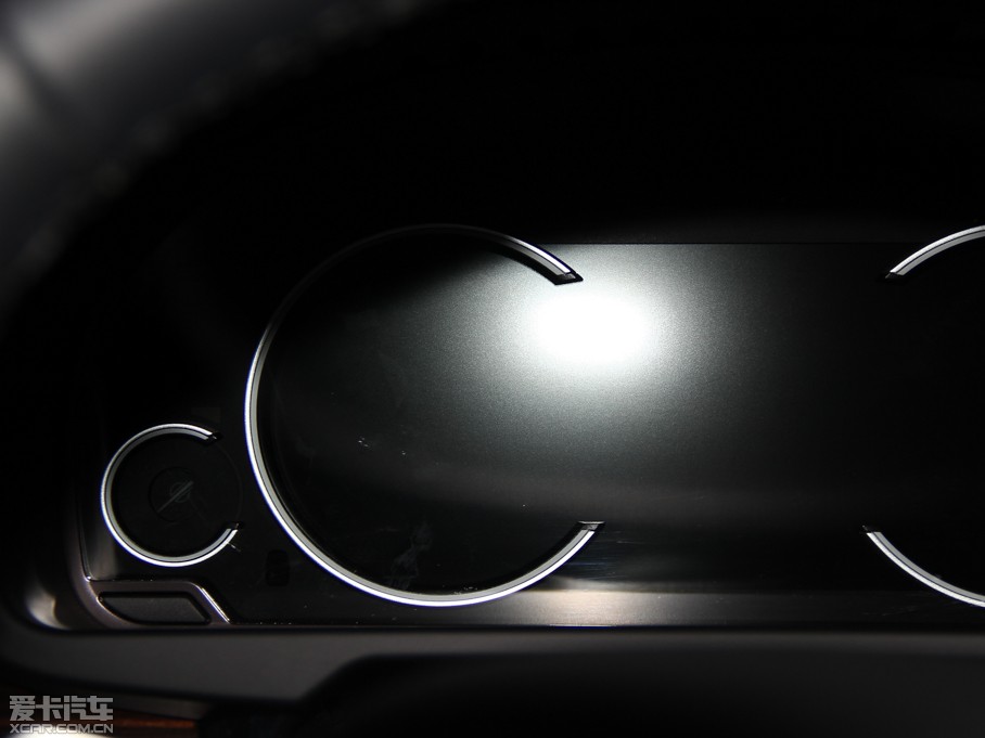 2015RX6 xDrive35i IȰ