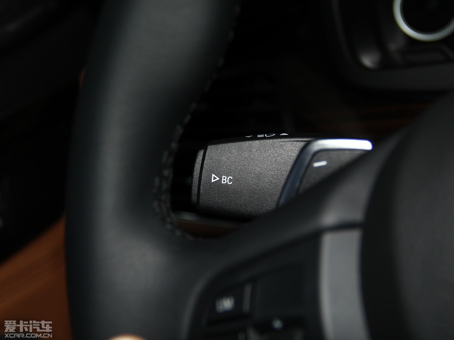 2015RX6 xDrive35i IȰ