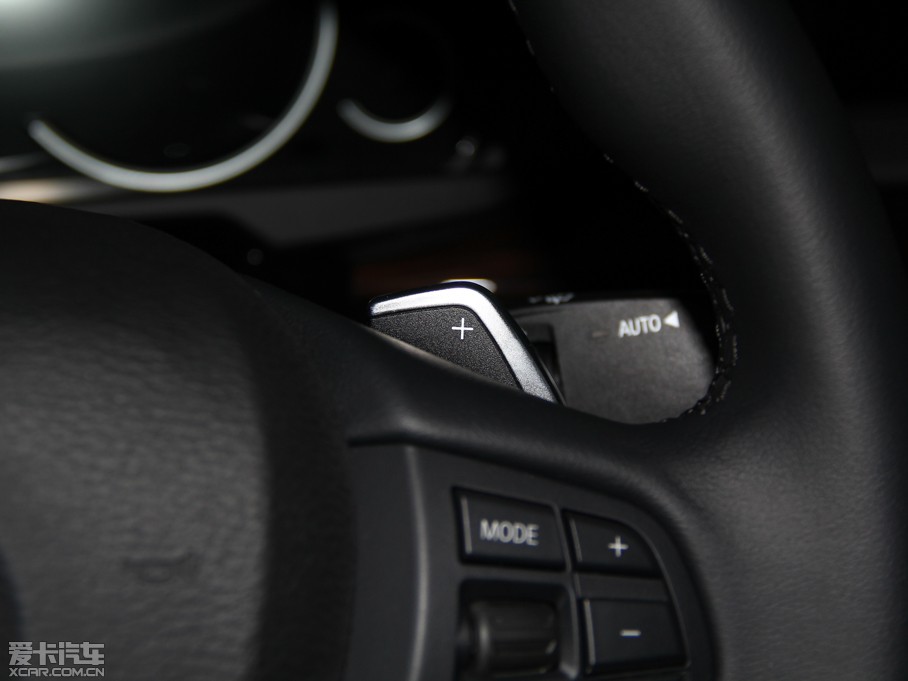 2015RX6 xDrive35i IȰ