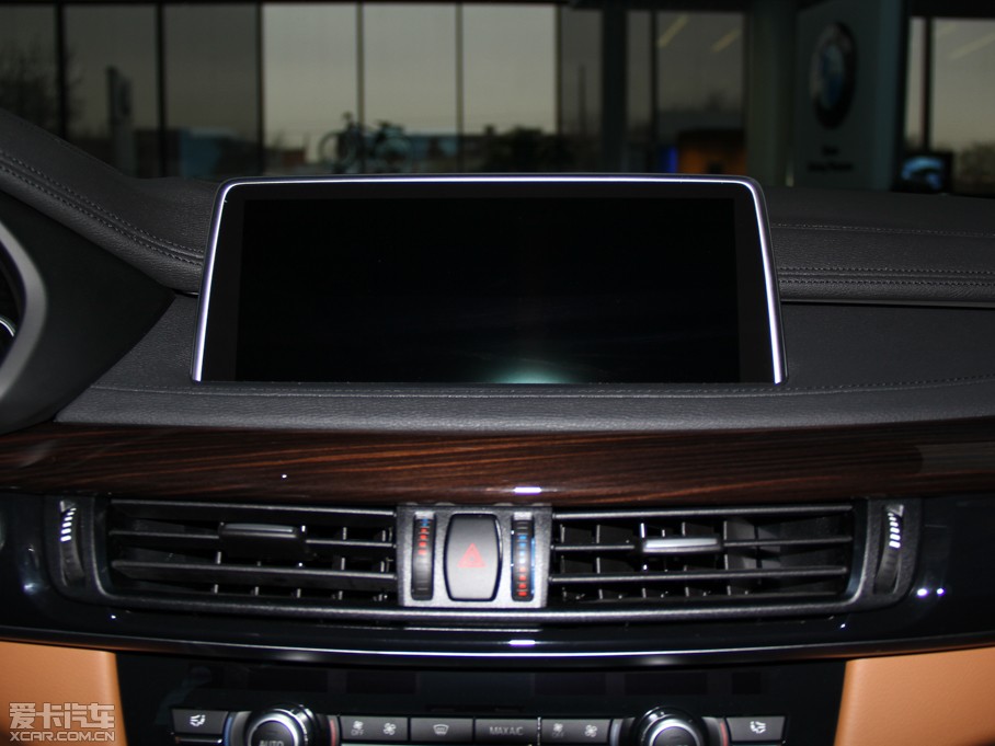 2015RX6 xDrive35i IȰ