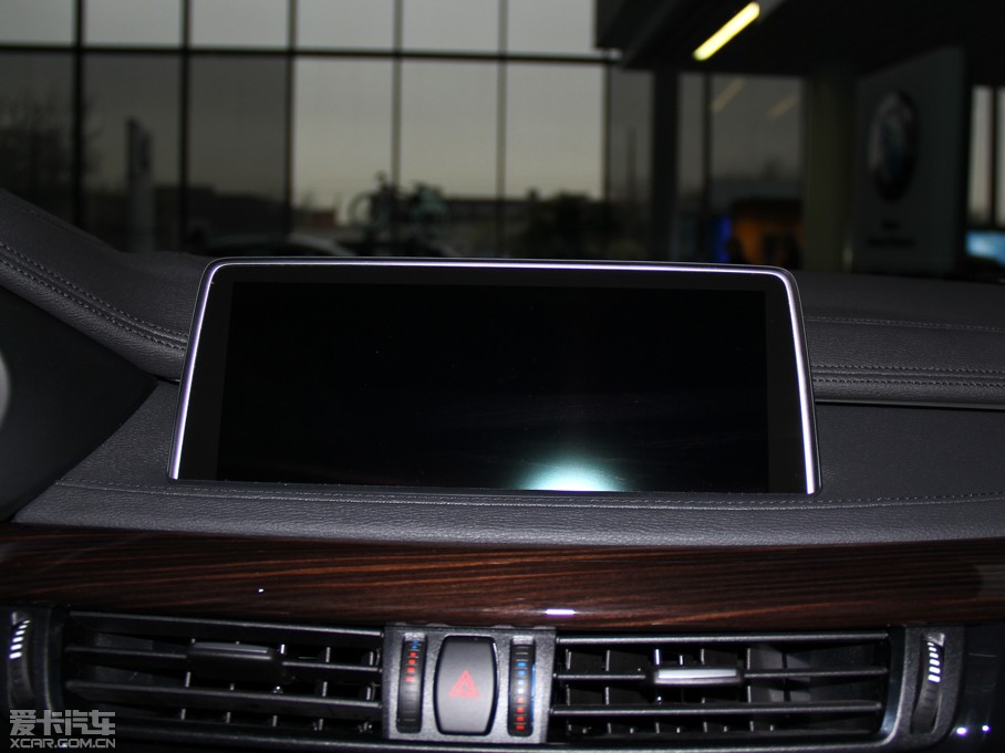 2015RX6 xDrive35i IȰ