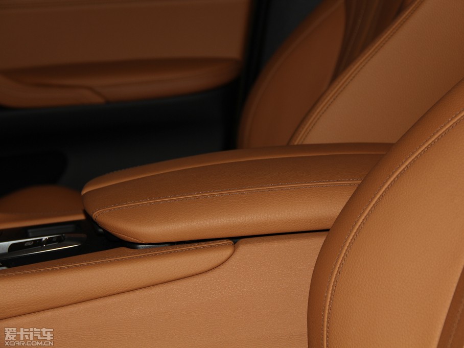 2015RX6 xDrive35i IȰ