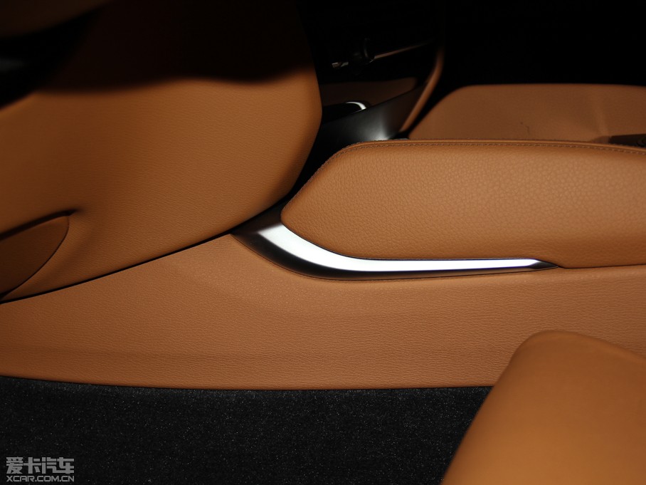 2015RX6 xDrive35i IȰ