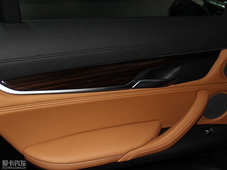 2015RX6 xDrive35i IȰ