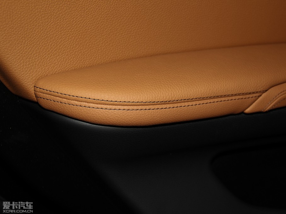 2015RX6 xDrive35i IȰ