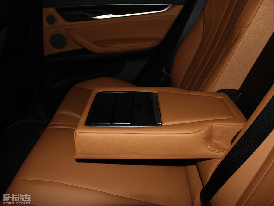 2015RX6 xDrive35i IȰ