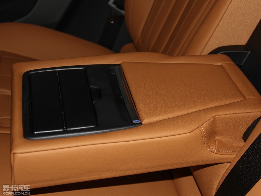 2015RX6 xDrive35i IȰ