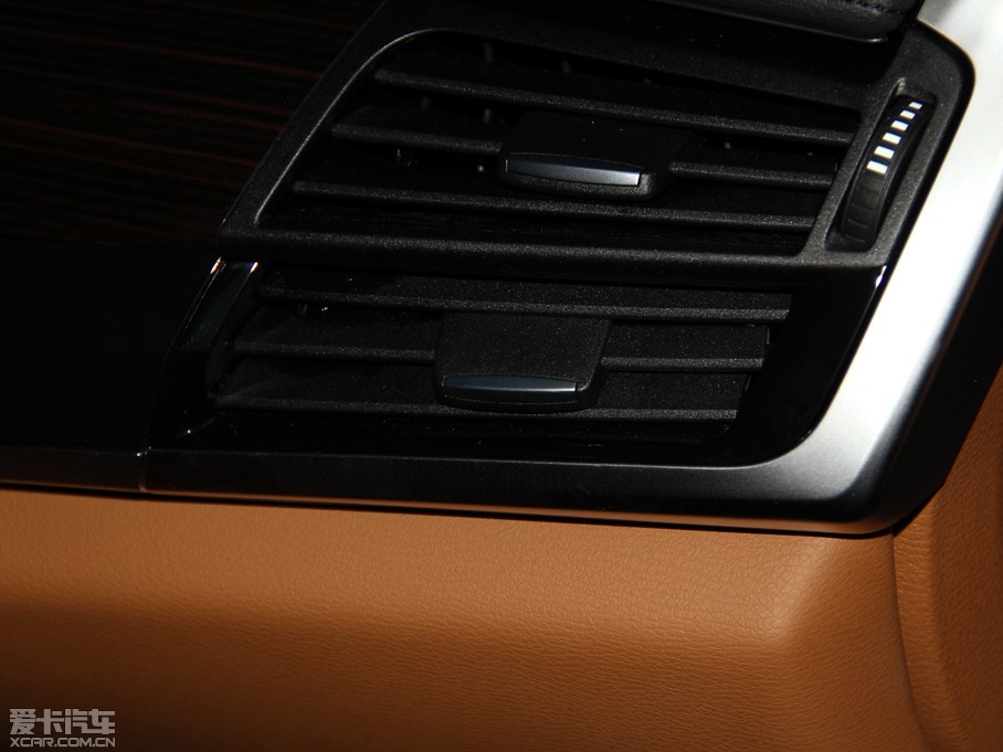 2015RX6 xDrive35i IȰ