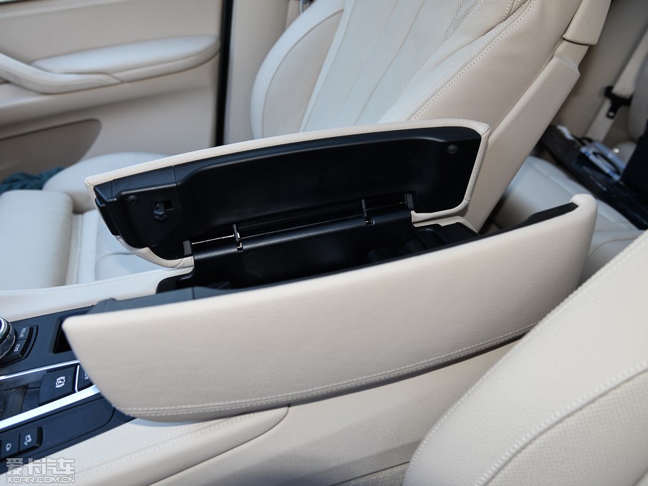 2015RX6 xDrive50i M\