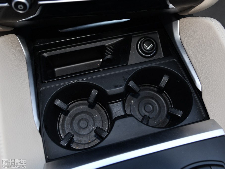 2015RX6 xDrive50i M\