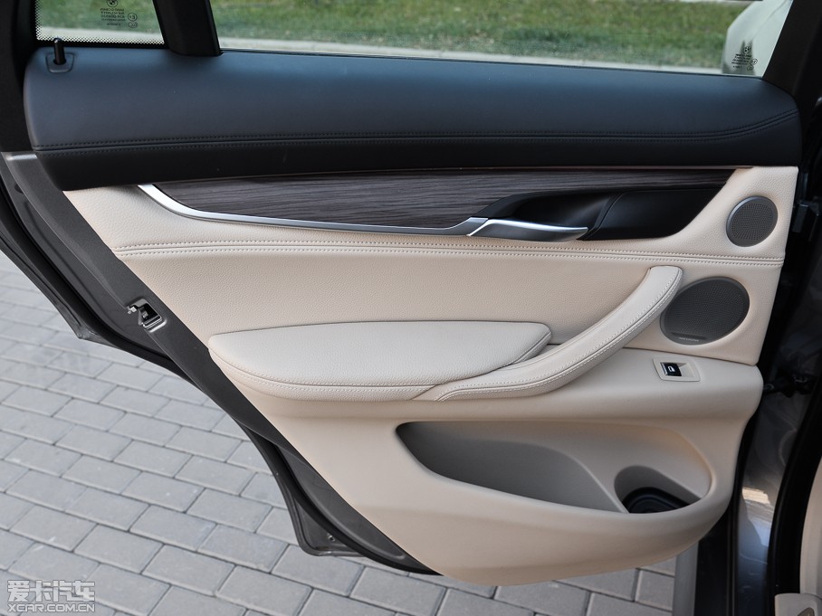 2015RX6 xDrive50i M\