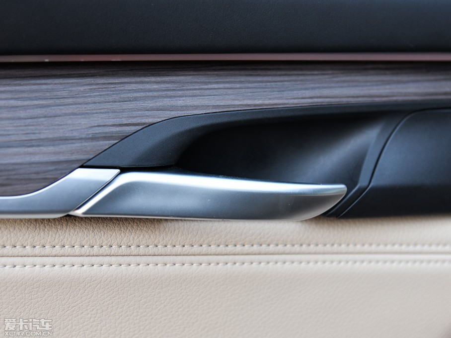 2015RX6 xDrive50i M\