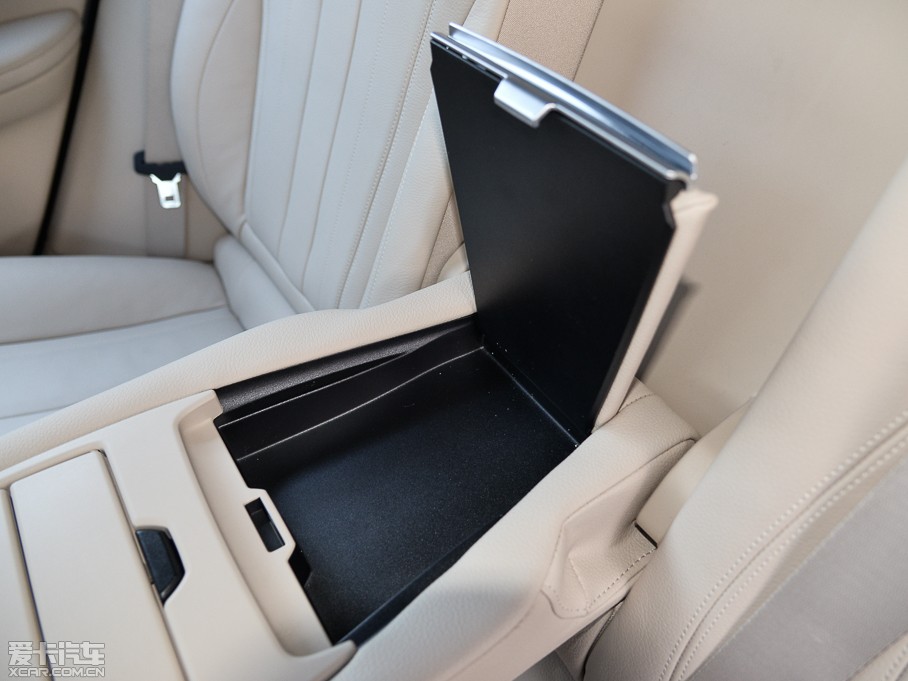 2015RX6 xDrive50i M\(yn)(dng)