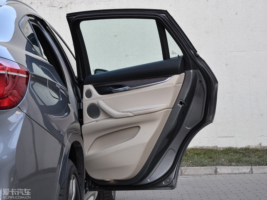 2015RX6 xDrive50i M\