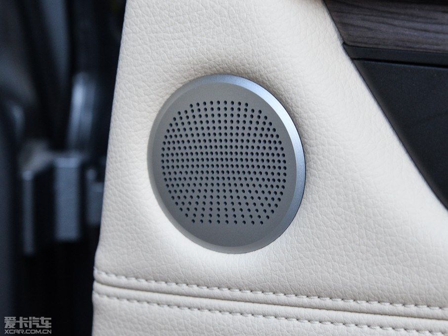 2015RX6 xDrive50i M\