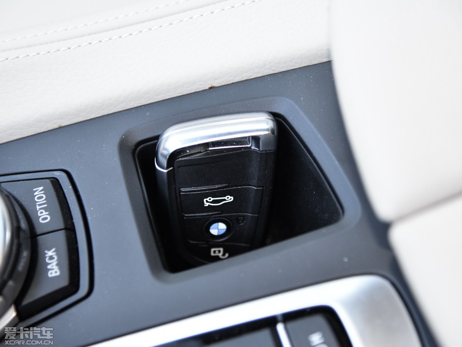 2015RX6 xDrive50i M\