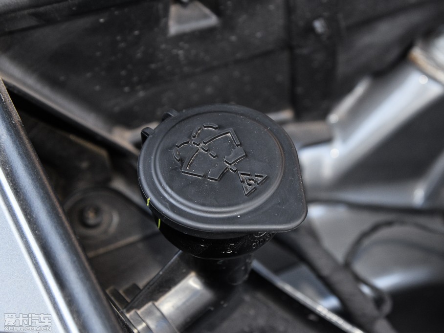 2015RX6 xDrive50i M\(yn)(dng)