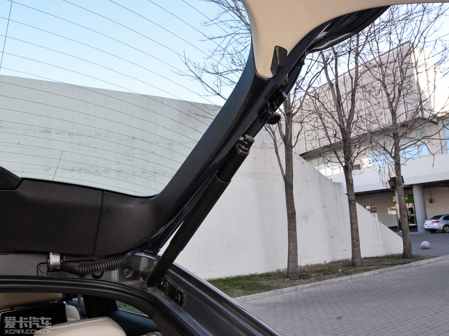 2015RX6 xDrive50i M\