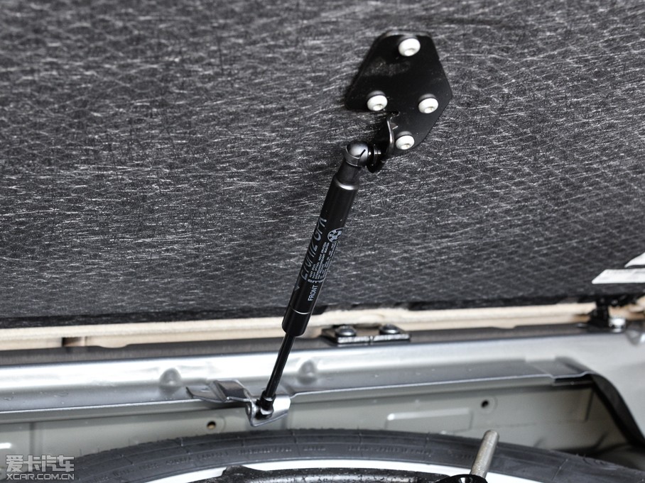 2015RX6 xDrive50i M\