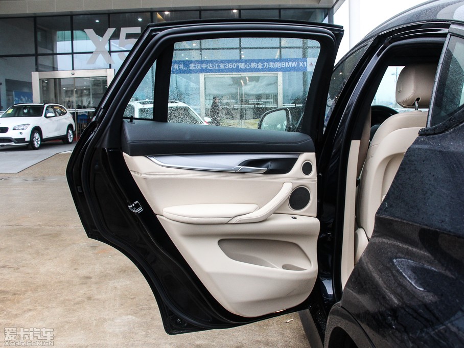 2015RX6 xDrive35i A