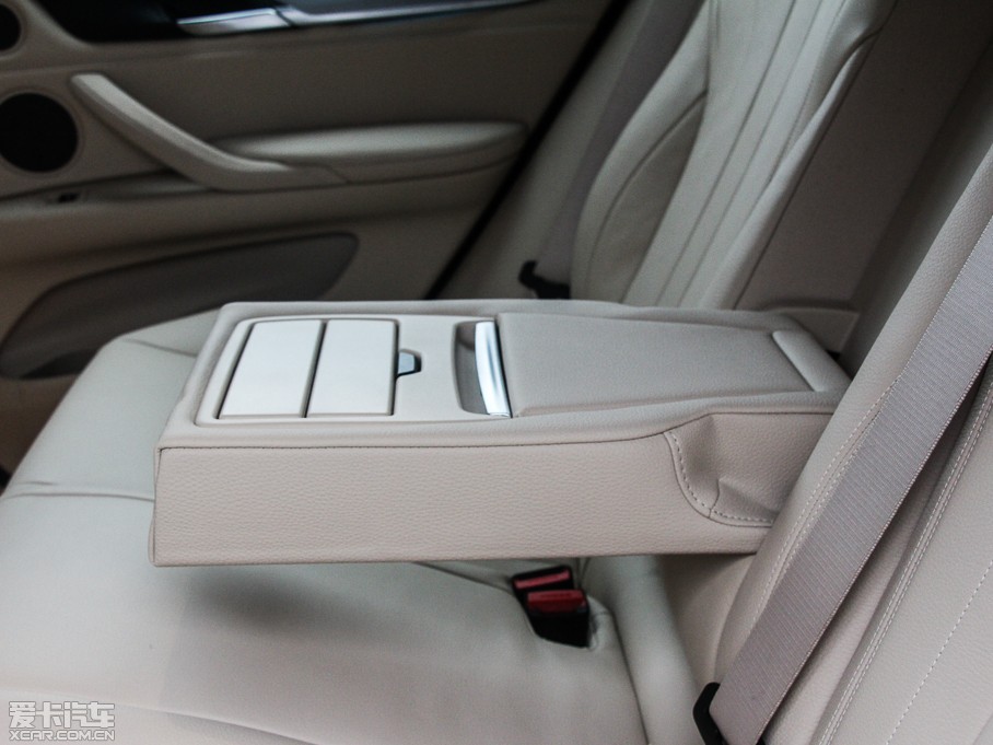 2015RX6 xDrive35i A