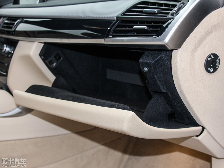 2015RX6 xDrive35i A