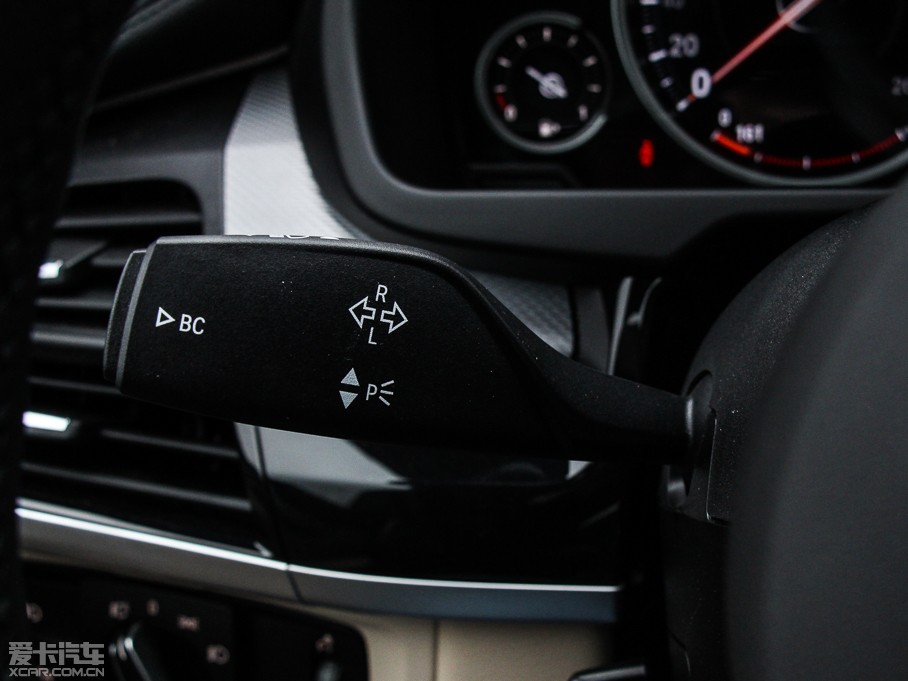 2015RX6 xDrive35i A