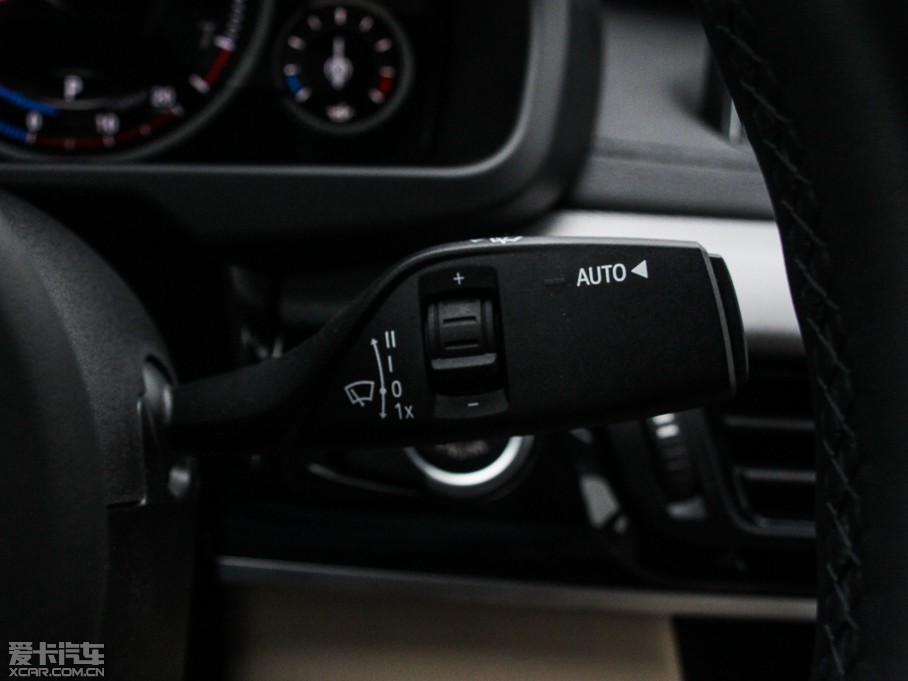 2015RX6 xDrive35i A