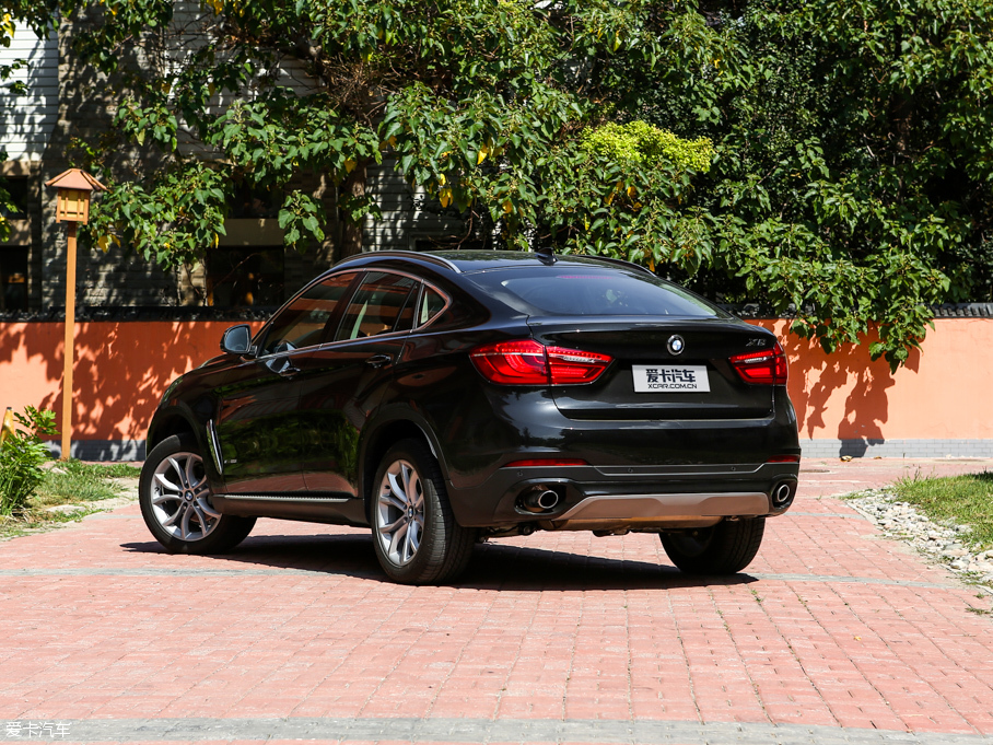 2015RX6 xDrive28i