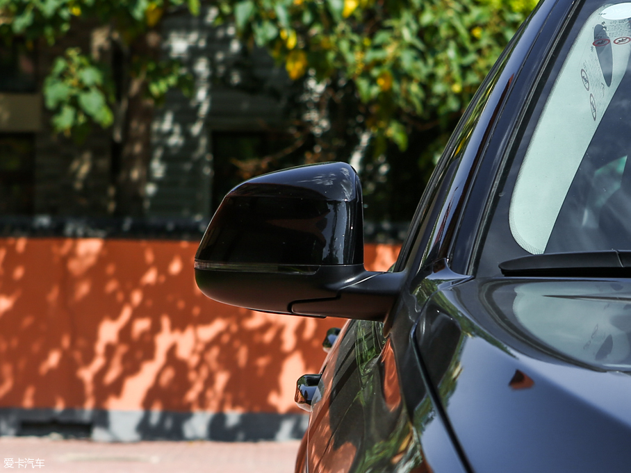 2015RX6 xDrive28i