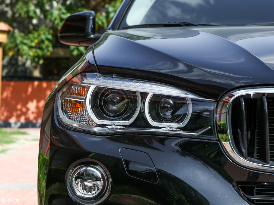 2015RX6 xDrive28i