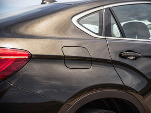 2015xDrive50i M\(yn)(dng) (x)(ji)^