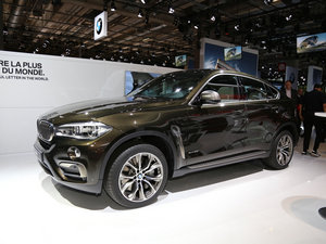 2015xDrive50i M\(yn)(dng) w^