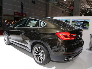 2015xDrive50i M\(yn)(dng) w^