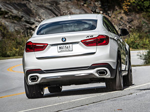 2015xDrive50i M\(yn)(dng) w^