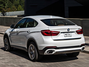 2015xDrive50i M\(yn)(dng) w^