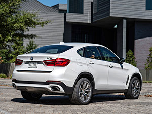 2015xDrive50i M\(yn)(dng) w^