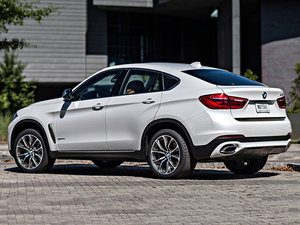 2015xDrive50i M\(yn)(dng) w^