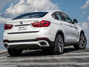 2015xDrive50i M\(yn)(dng) w^