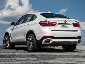 2015xDrive50i M\(yn)(dng) w^