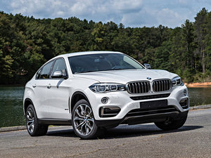 2015xDrive50i M\(yn)(dng) w^