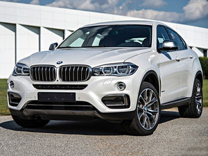 2015xDrive50i M\(yn)(dng) w^