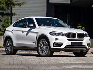 2015xDrive50i M\(yn)(dng) w^