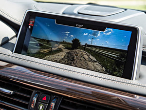 2015xDrive50i M\ п؅^