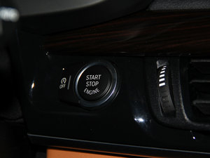 2015xDrive35i IȰ п؅^