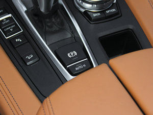 2015xDrive35i  п؅^(q)