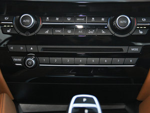 2015xDrive35i  п؅^(q)